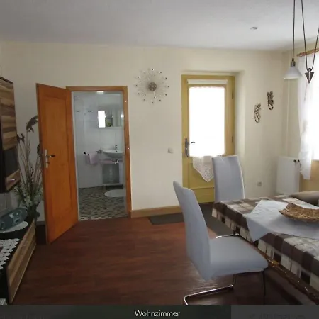 Ferienwohnung Waldblick Wallschlager Appartement *
